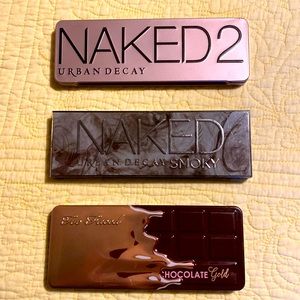 Too Faced Chocolate Gold, Urban Decay Naked 2, Urban Decay Naked Smoky Pallets